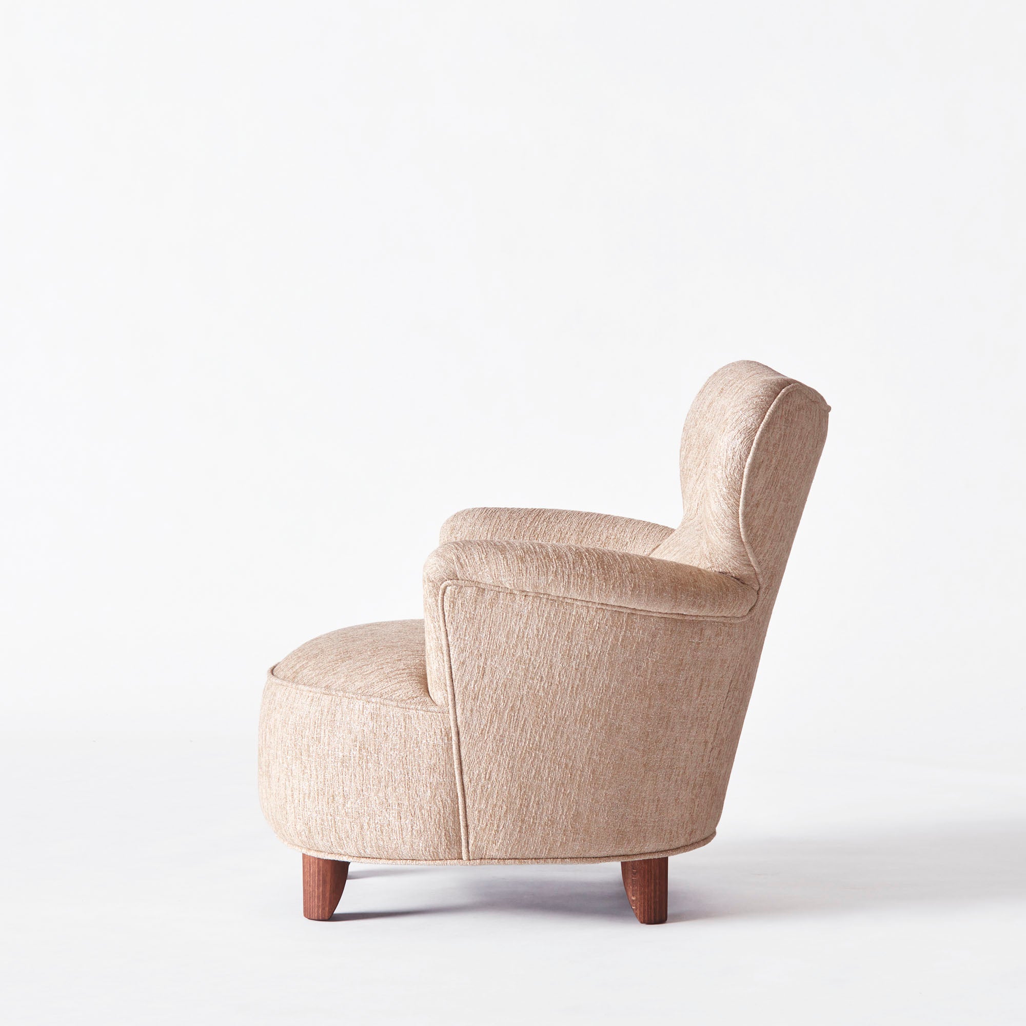Elias Armchair