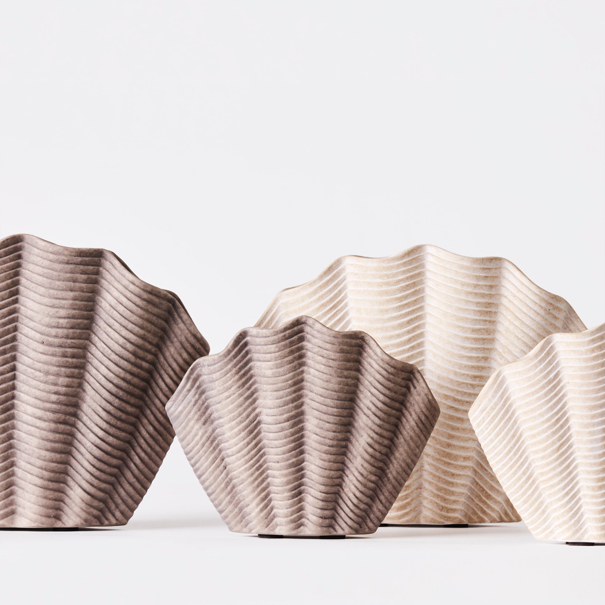 Concha Vase Medium Grey