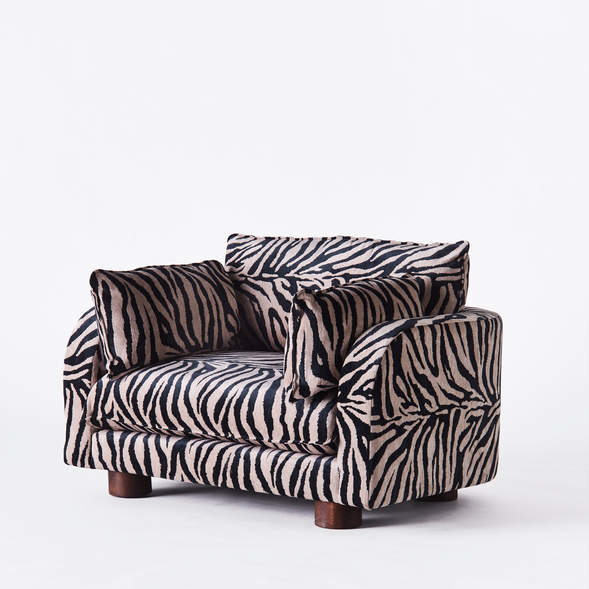 Zebra chair 2025 cushions