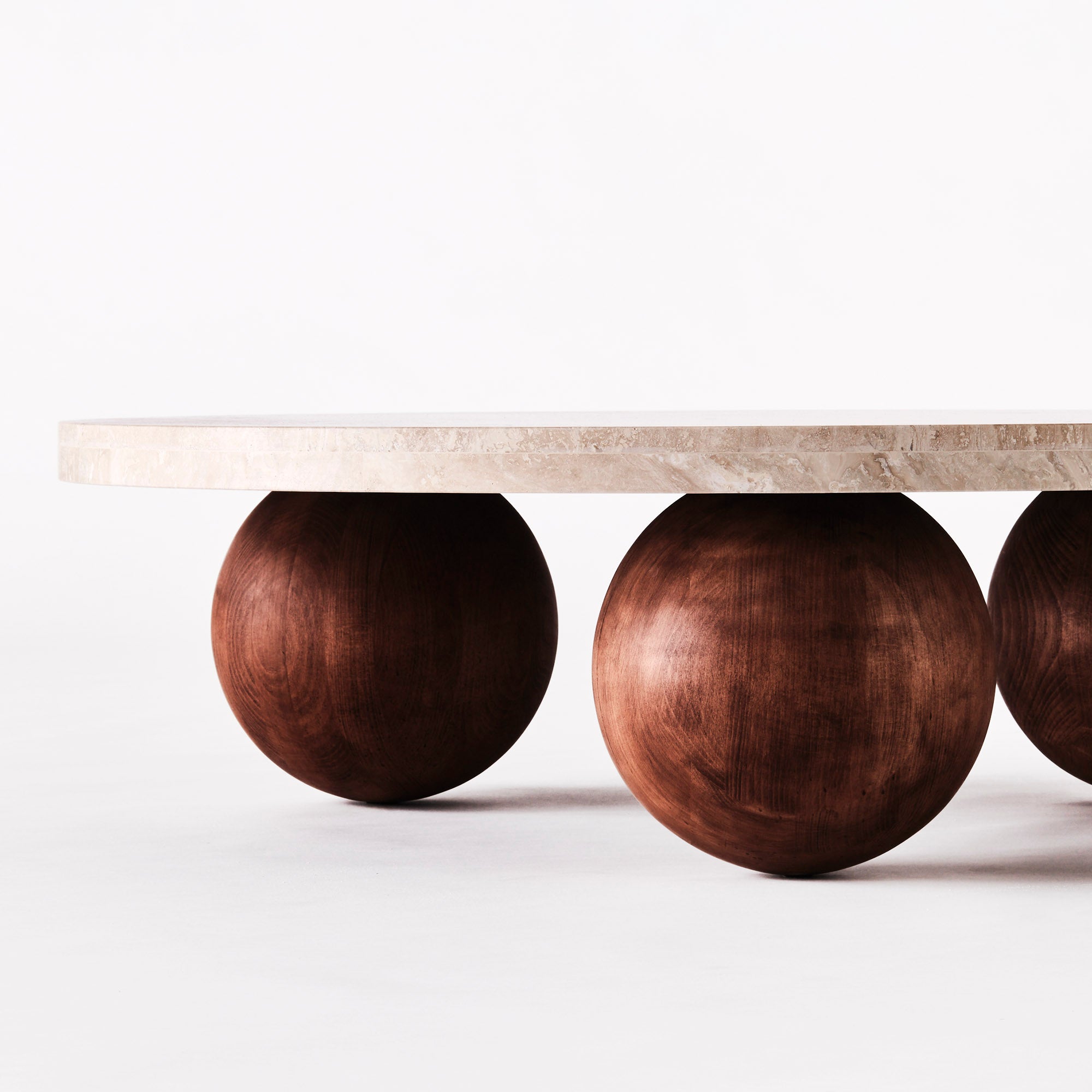 Utgående Sphere Round Sofa Table Travertine