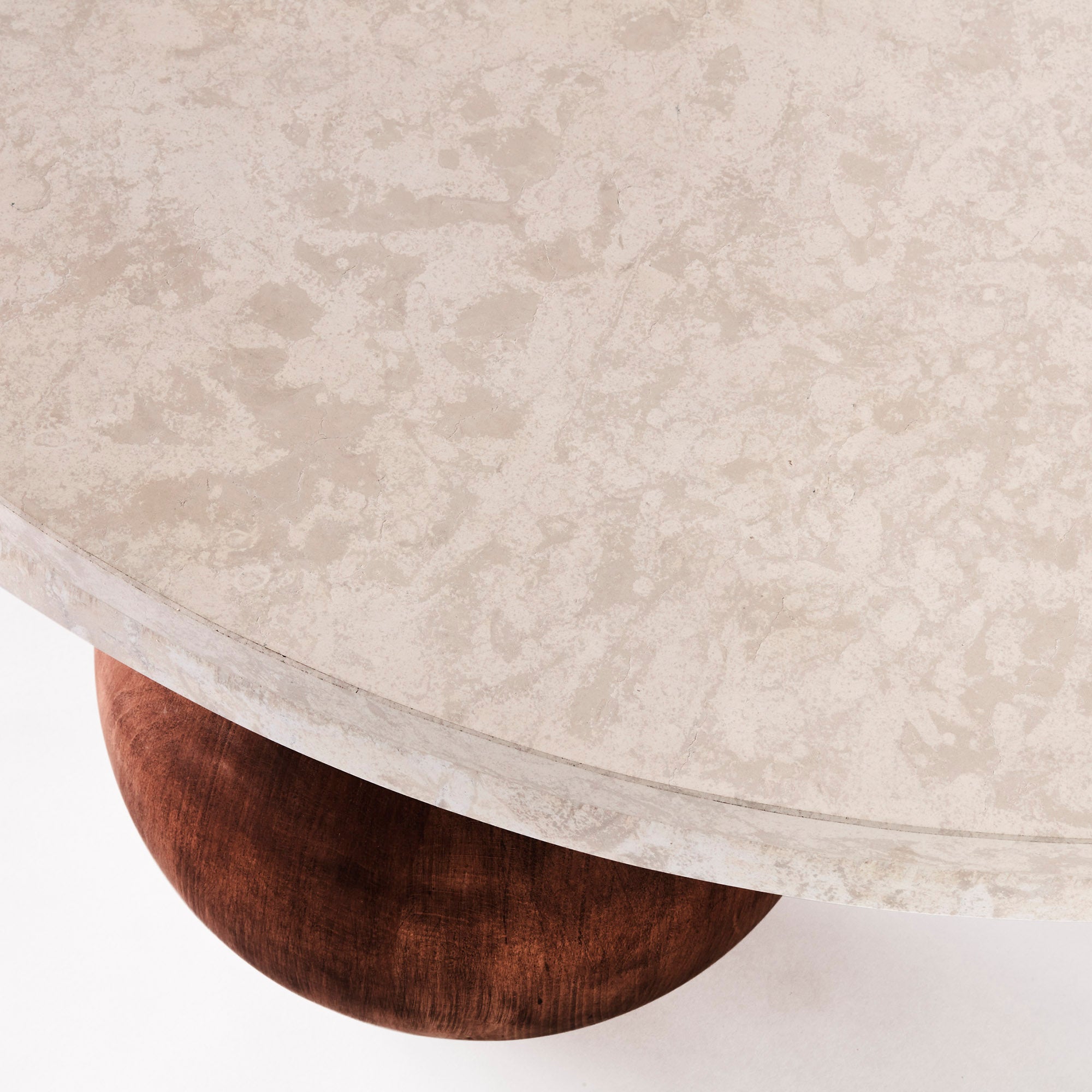 Utgående Sphere Round Sofa Table