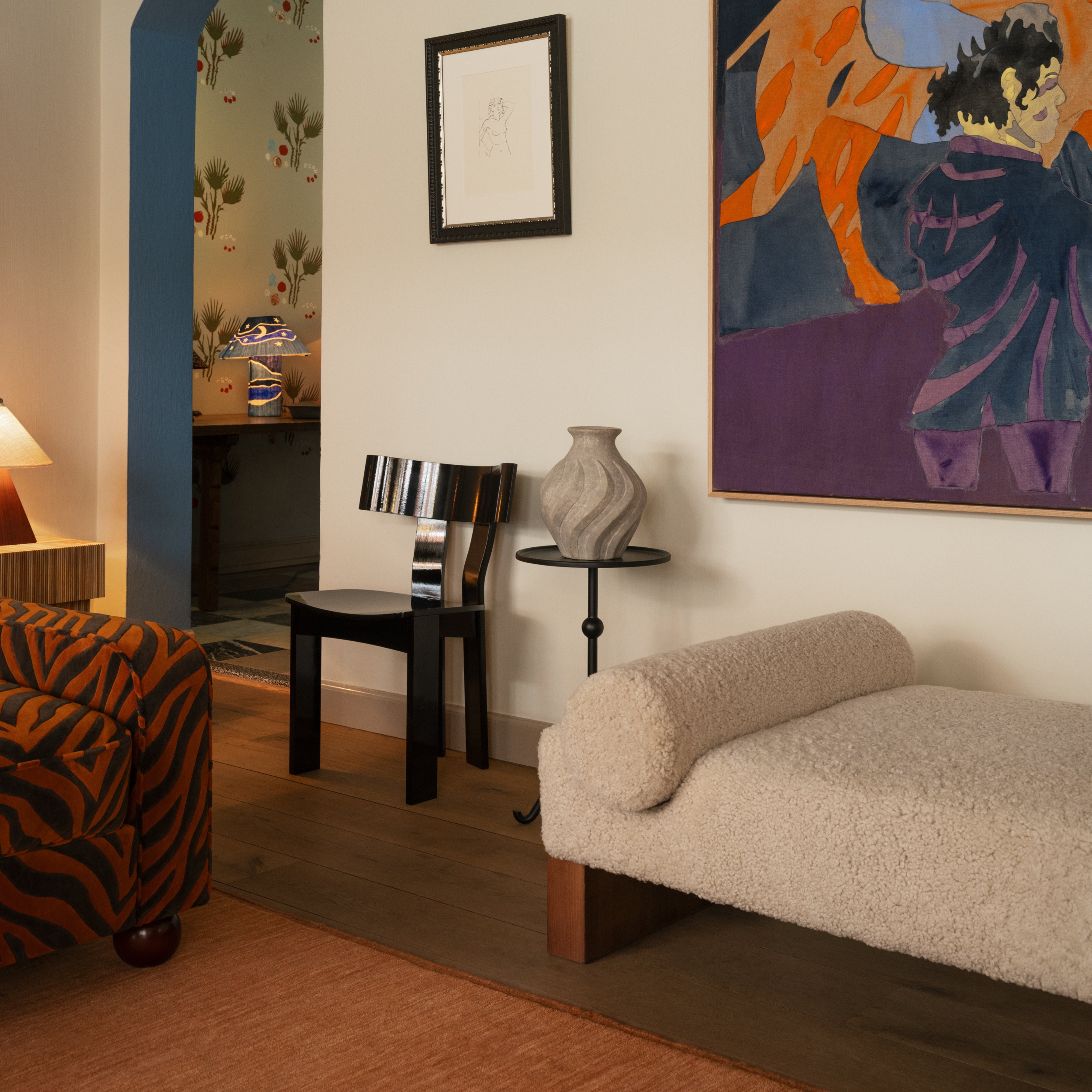 V Daybed Sheepskin
