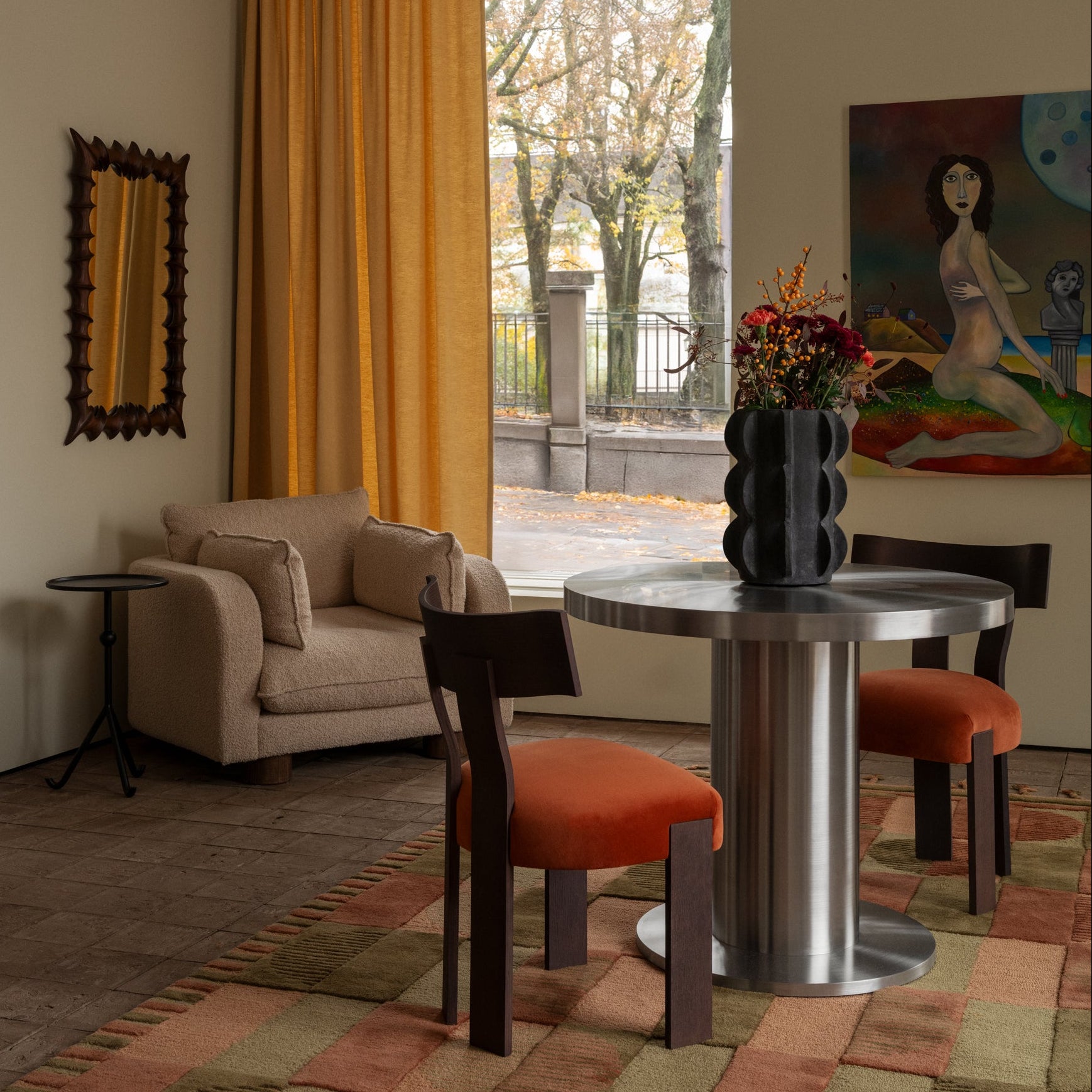 Cufflink Dining Table